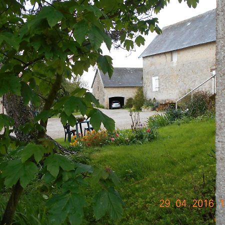 Ferme Manoir La Fiere Bed and Breakfast Sainte-Mère-Église Buitenkant foto